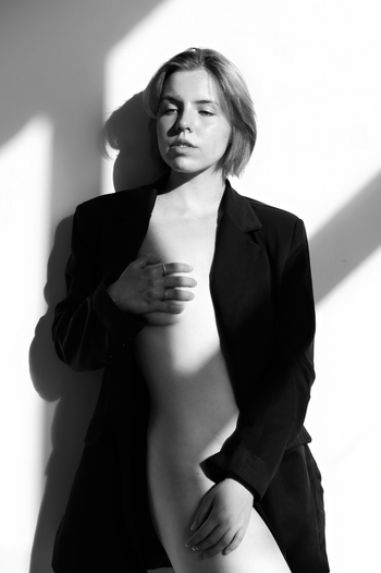 Әже мен оның немересі жыныстық қатынасқа түскен видео