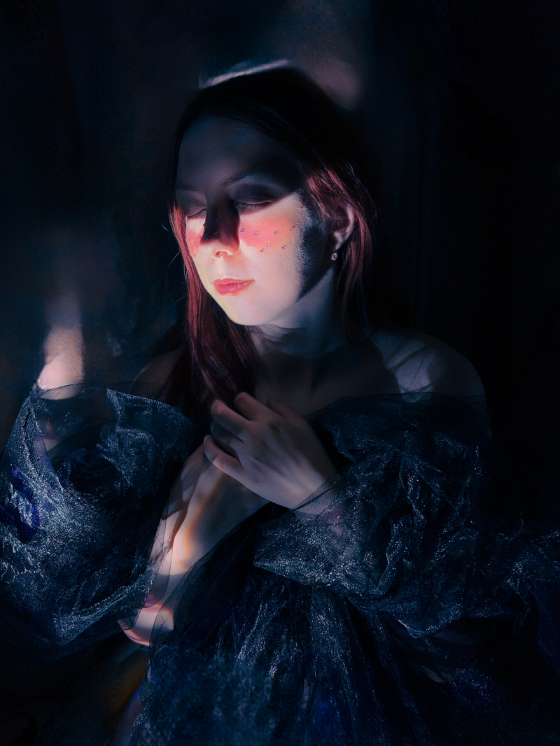 Порно орыс қыздары видео Үйде жезөкше сиқырланады